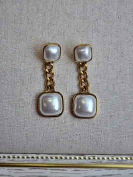 BOUCLES D'OREILLES BROOK shiralaura.fr vente de vêtements grandes tailles du 38 au 52 bijoux accessoires Paris